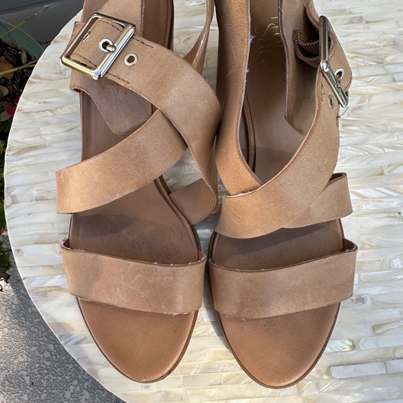 Franco Sarto Helga Havana Heels - Picture 7 of 8